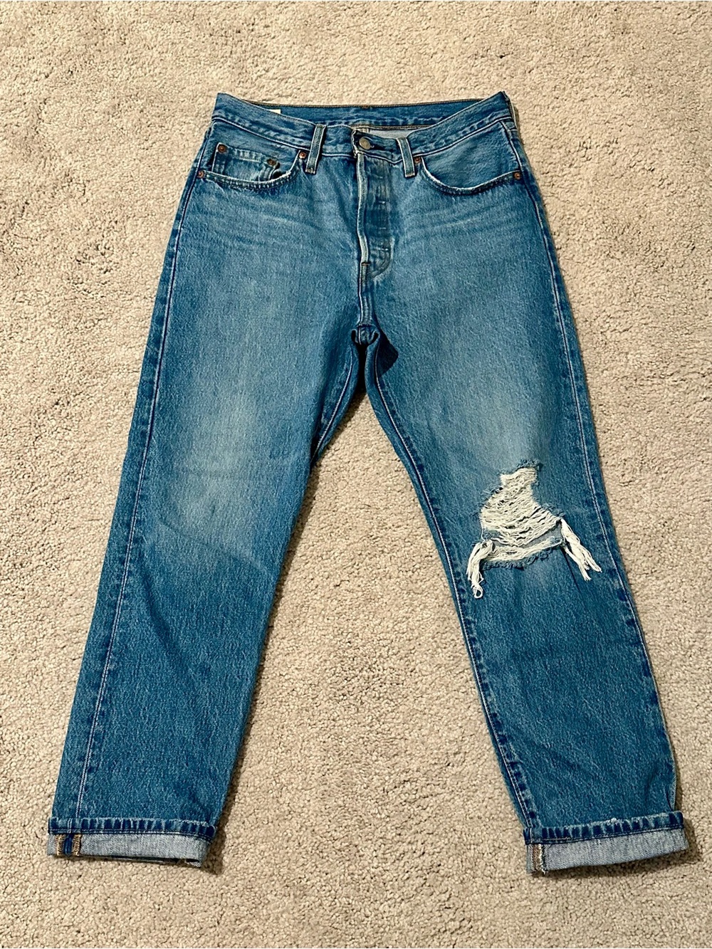 Levi's 501 Women's Ankle Distressed Jeans Size 28 / 28 100% Cotton